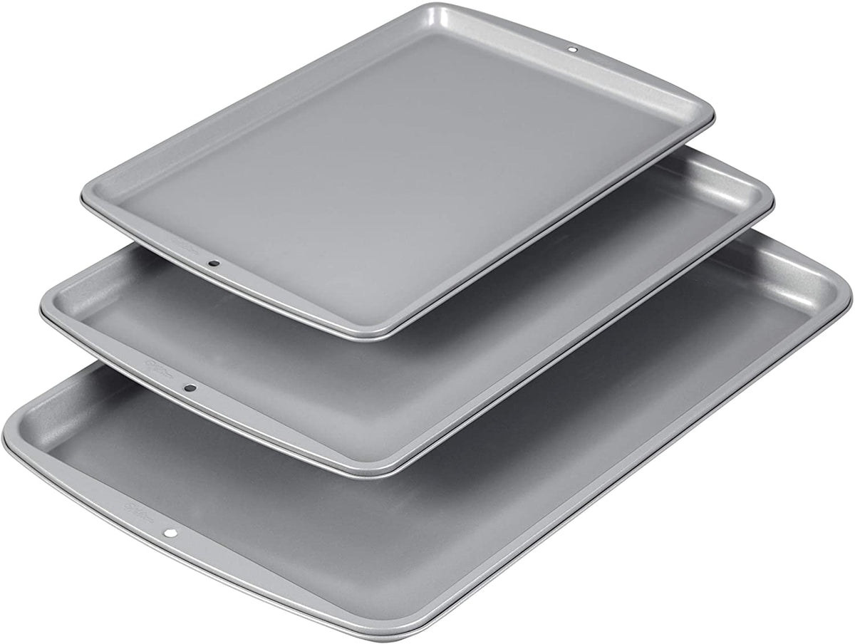Wilton Recipe Right Non-Stick Cookie Sheet Set, 3-Piece