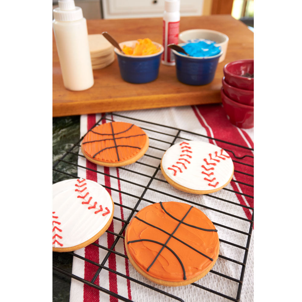Ann Clark Round Biscuit Cookie Cutter, 2.75"