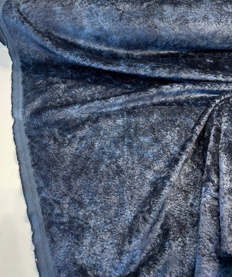 Threads Alvar Indigo Shaggy Blue Boucle Fabric - Indigo, Shaggy Boucle, 53.978" Width (1 Yard)