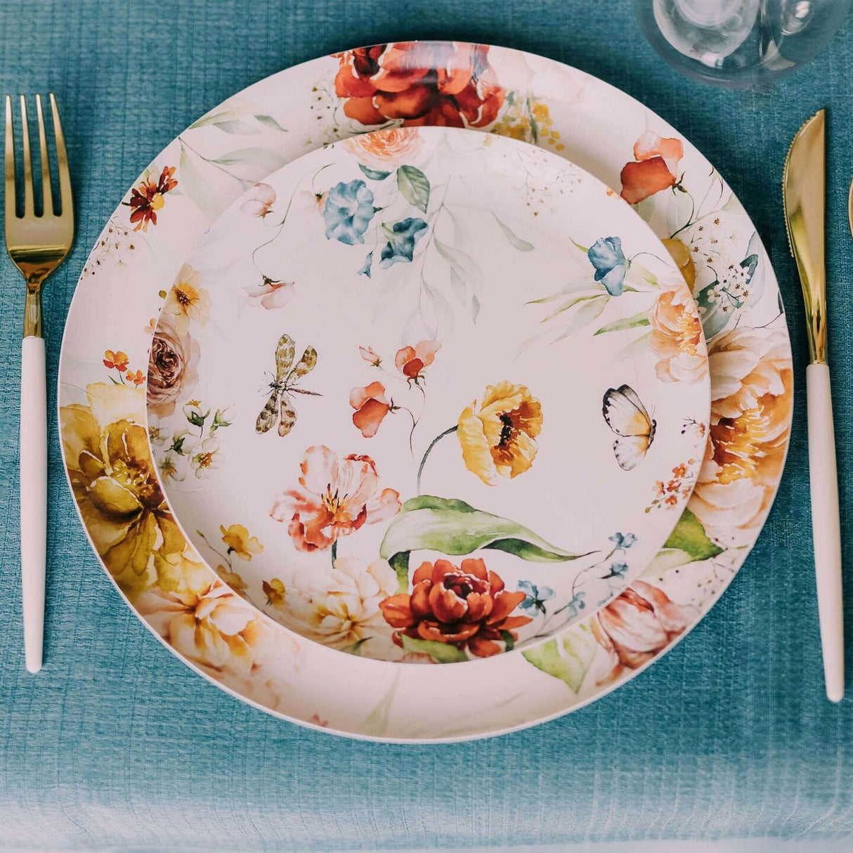 20 Count Elegant 10 Inch Earthtrends Aviv Design Paper Plates for Parties and Special Events