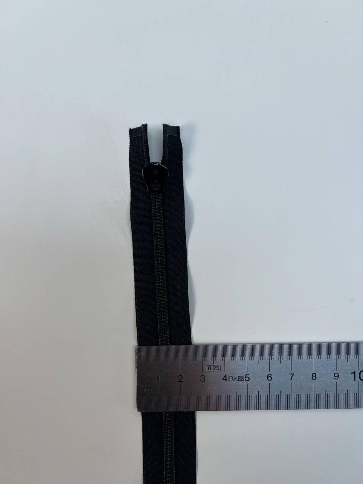 Black Polyamide Metal Sewing Notions