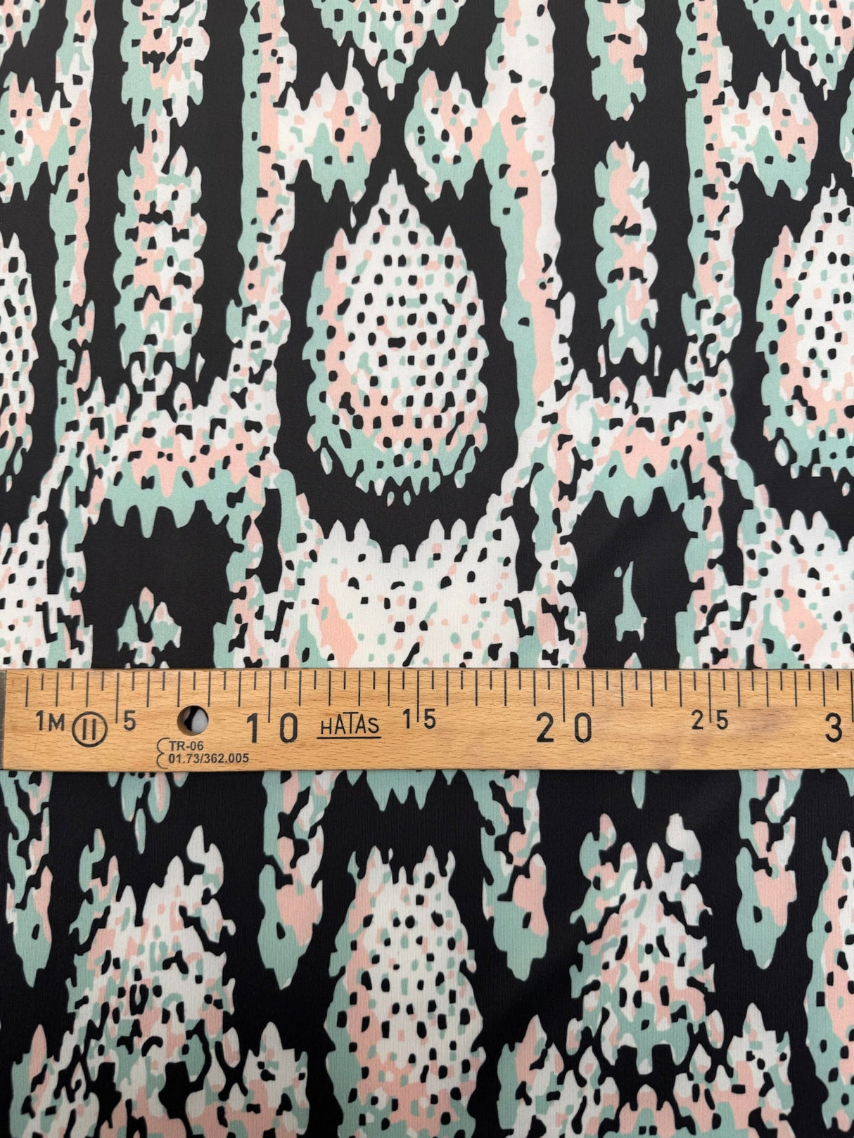 Polyester Knitted Abstract Multicolour Fabric