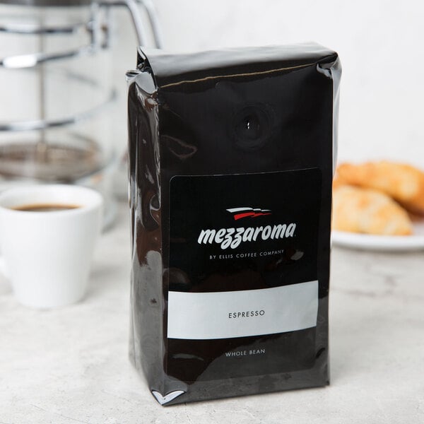 Ellis Mezzaroma 12 oz. Dark Regular Whole Bean Espresso - 6/Case