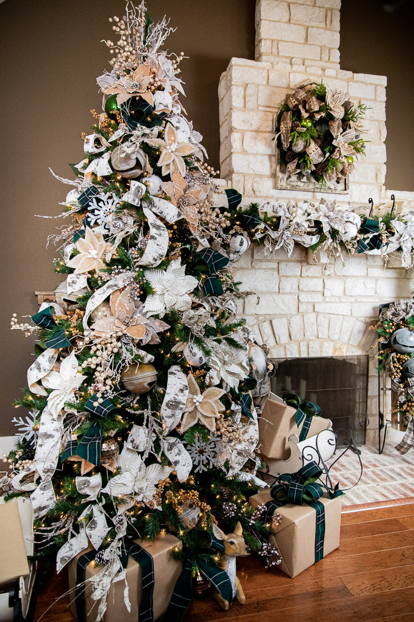22” x 14" Sugar Poinsettia Flower