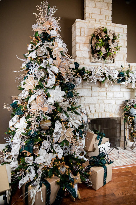 22” x 14" Sugar Poinsettia Flower