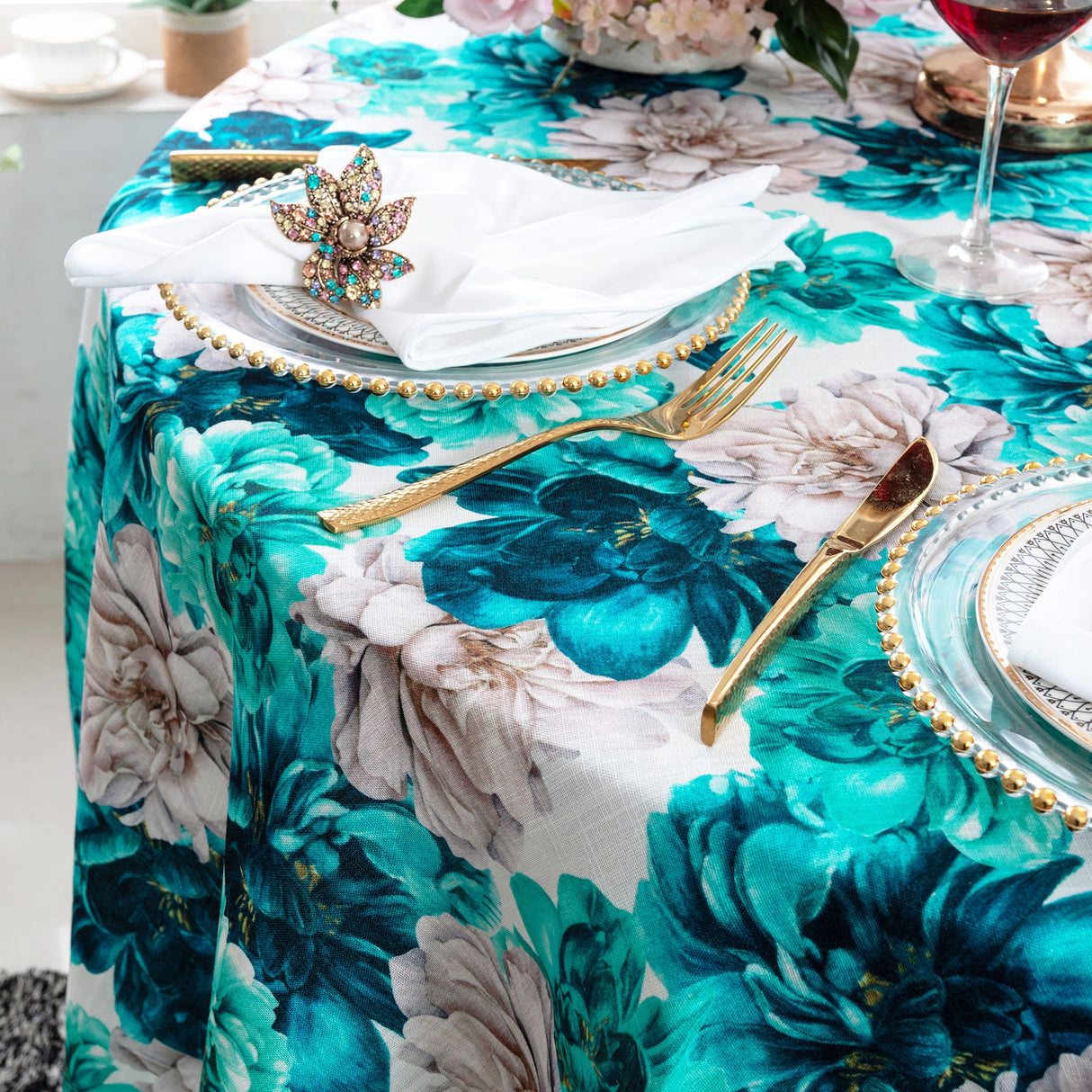 Round Faux Linen Tablecloth 120" Peony