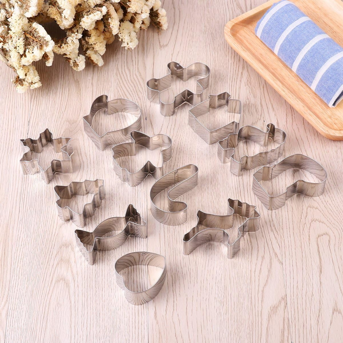 Christmas Cookie Cutters Set – 12 Pcs Gingerbread Men Christmas Tree Snowflake Candy Cane Stocking Mitten