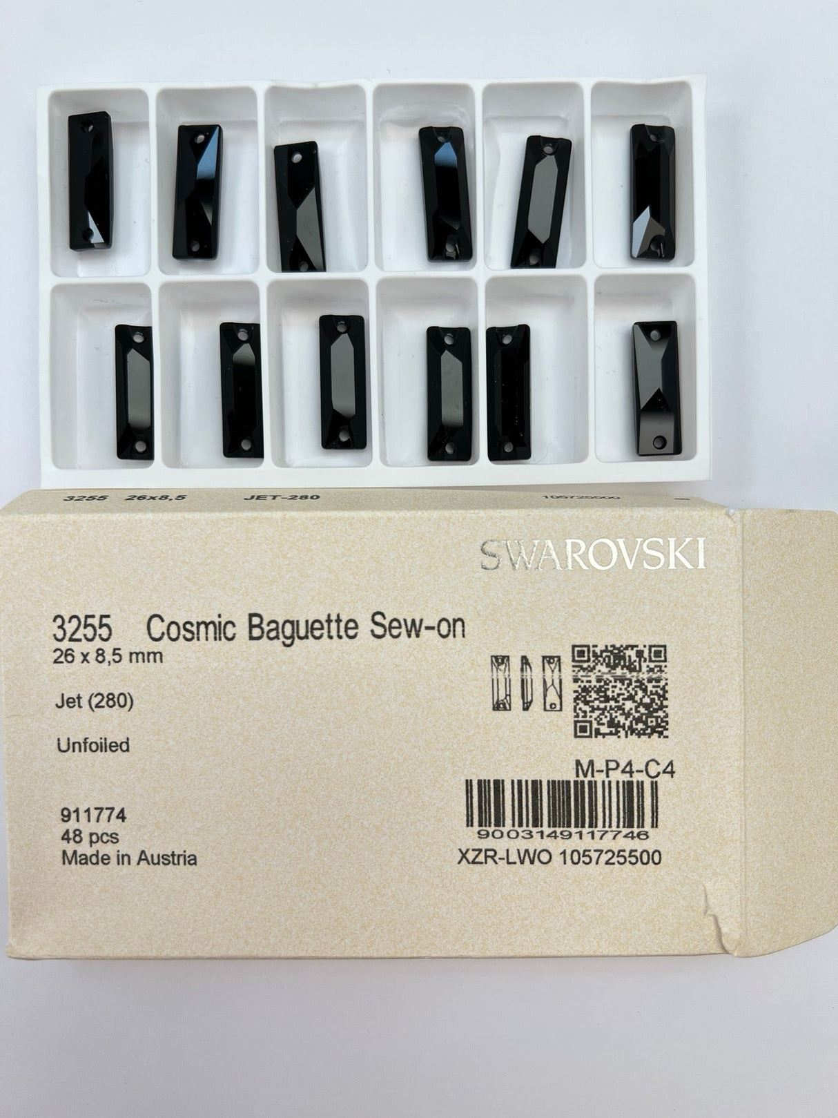Black Crystal Sewing Notions