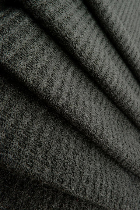 1 yarda de tela de punto sólida tipo waffle, mezcla de poliéster, rayón y spandex, 58/60'' de ancho  