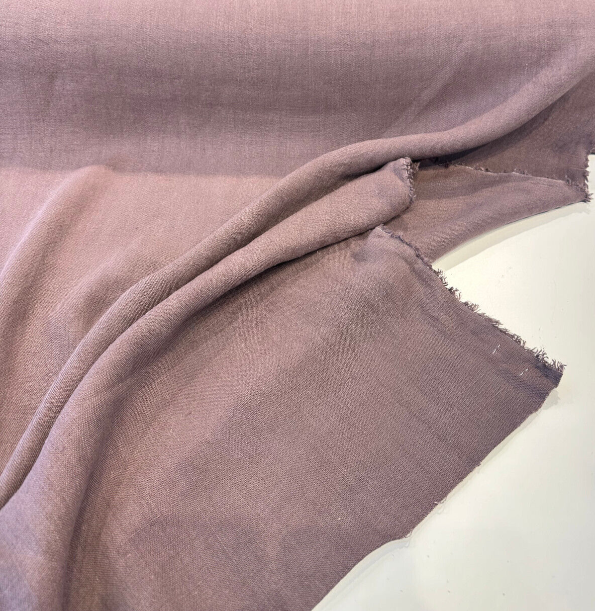 Don Giovanni Linen Fabric - Plum Purple, 54" Width (1 Yard)