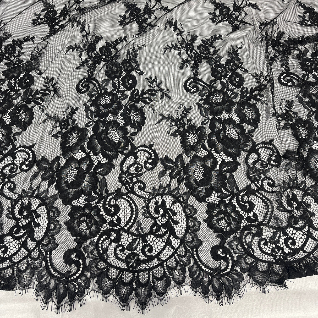 Embroidered Lace Fabric with Eyelash Scallop