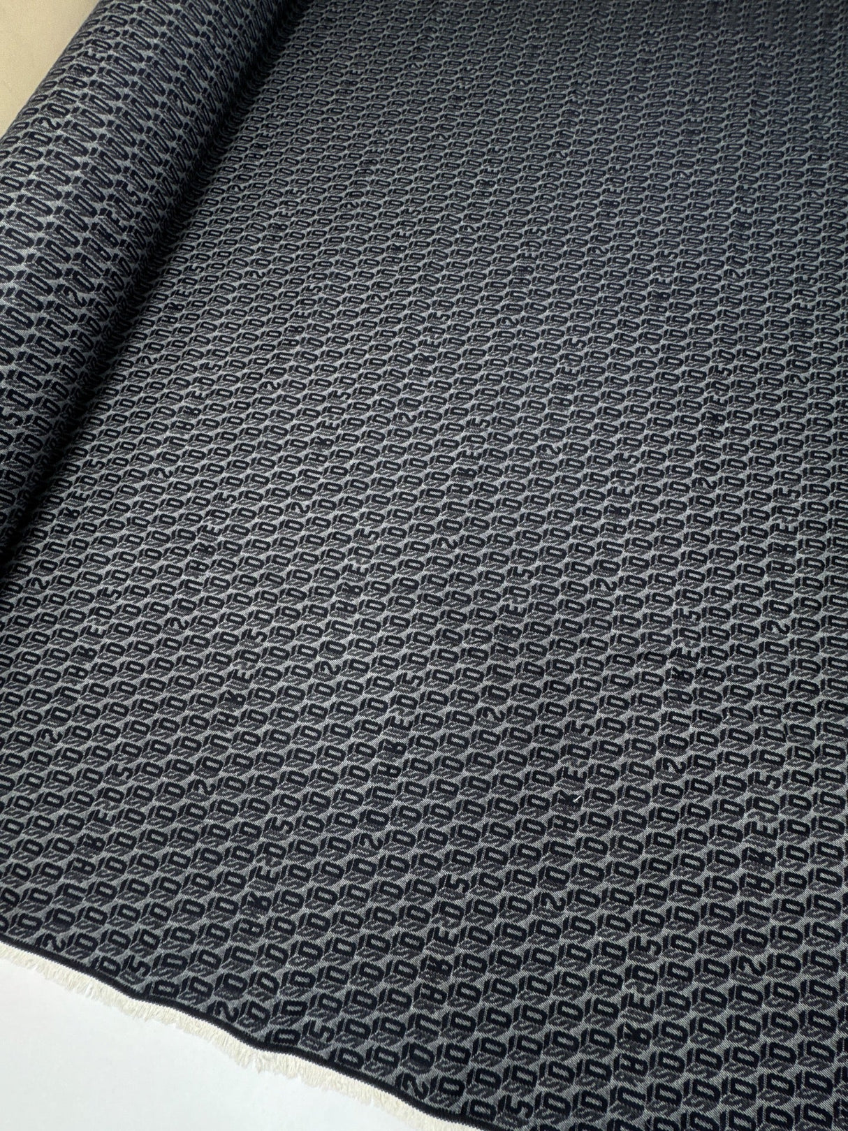 Cotton Jacquard Abstract Gray-Black