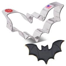 Cookie Cutter Halloween Flying Bat 4-3/4" - 8522A