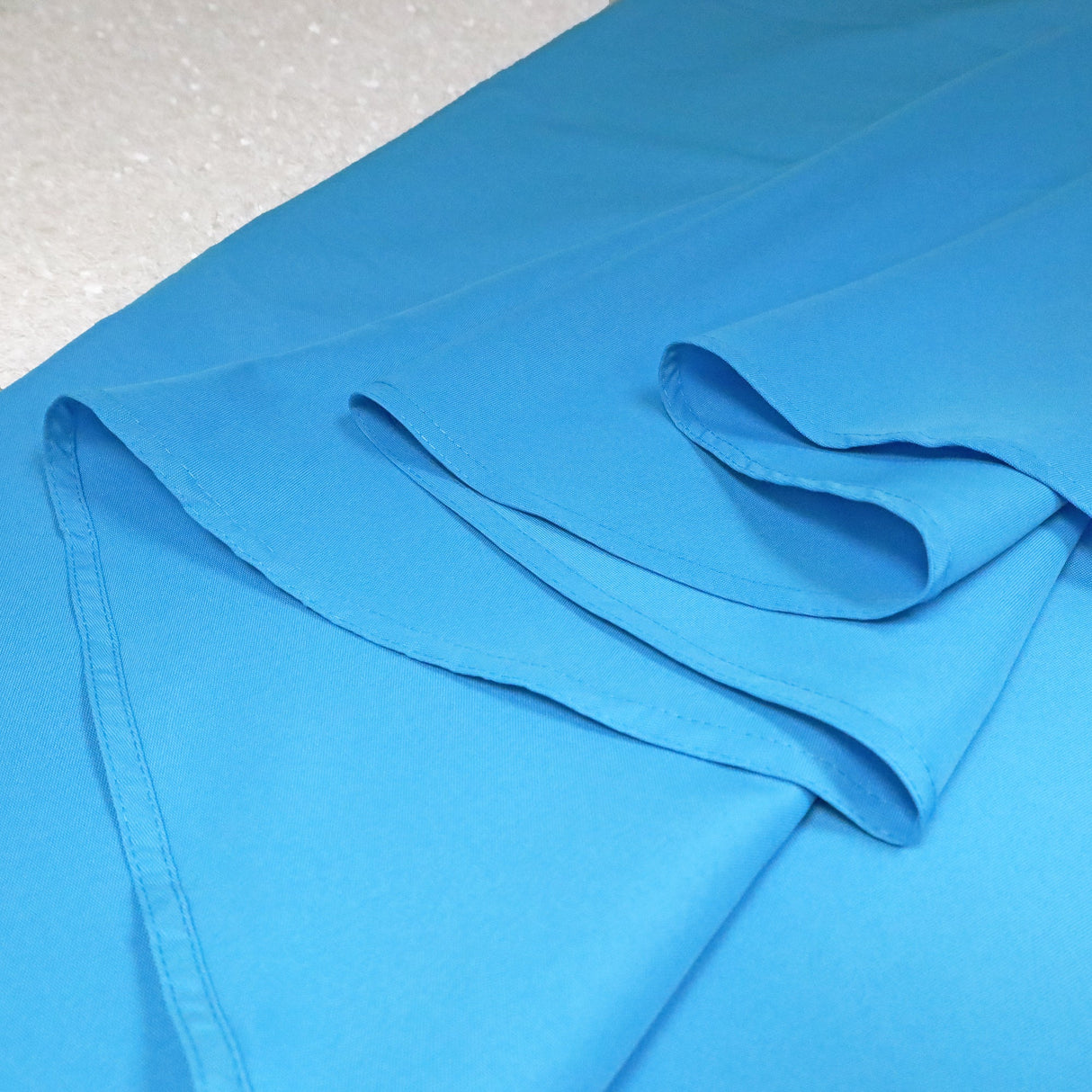 Round Polyester Tablecloth 120" Turquoise