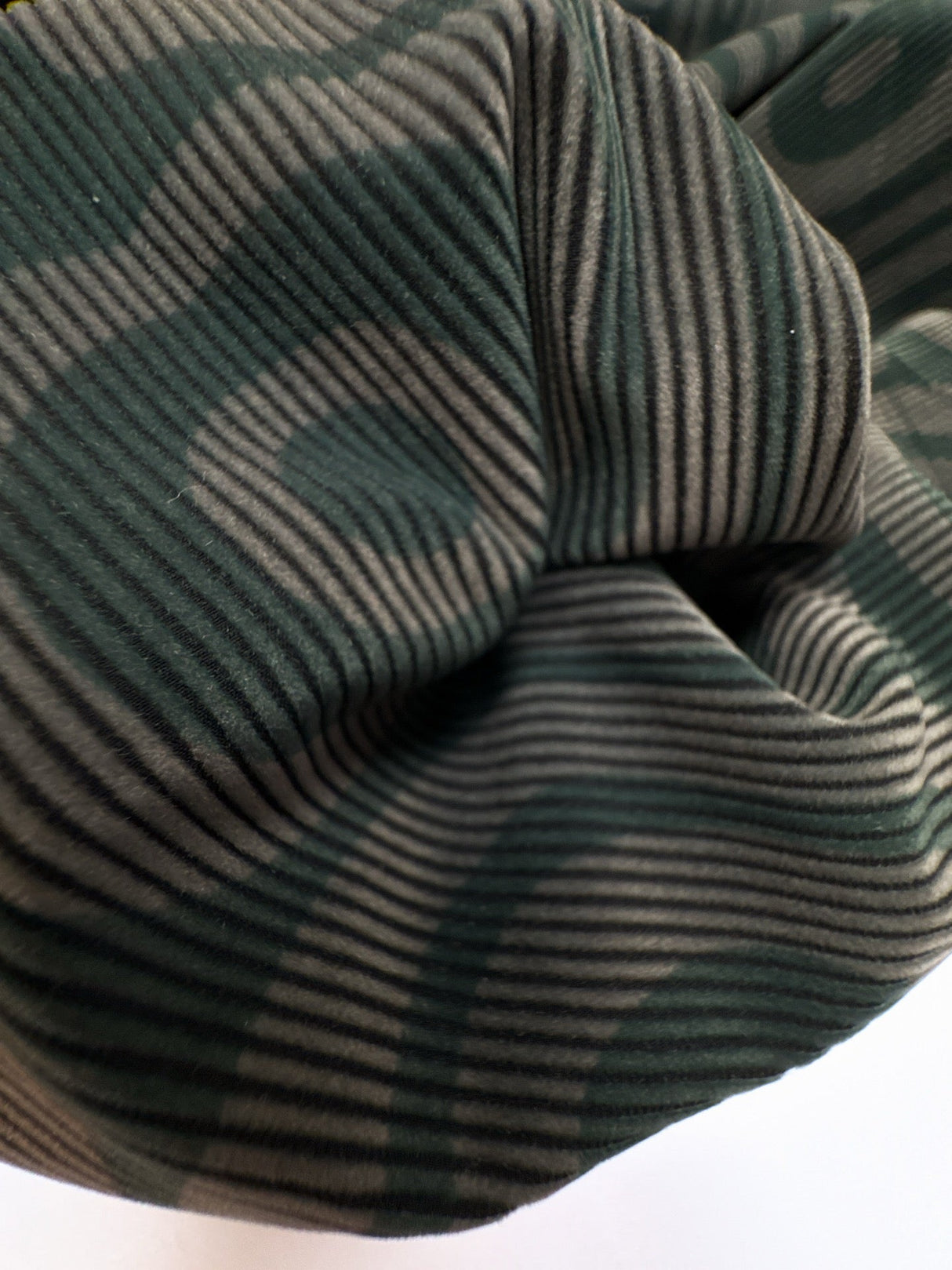 Polyamide Elastane Knitted Fabric Green Black Printed