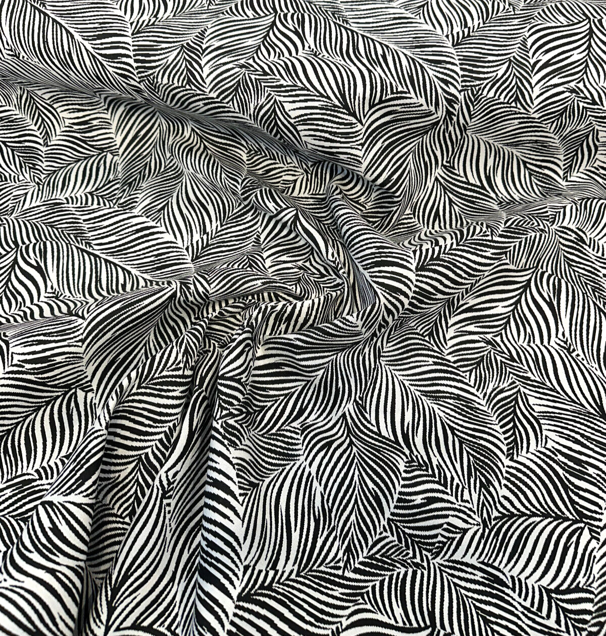 Sunbrella Adventure Tropical Black White Reversible Outdoor Fabric - Tropical Leaf Pattern, Black White, 56" Width (1 Yard)