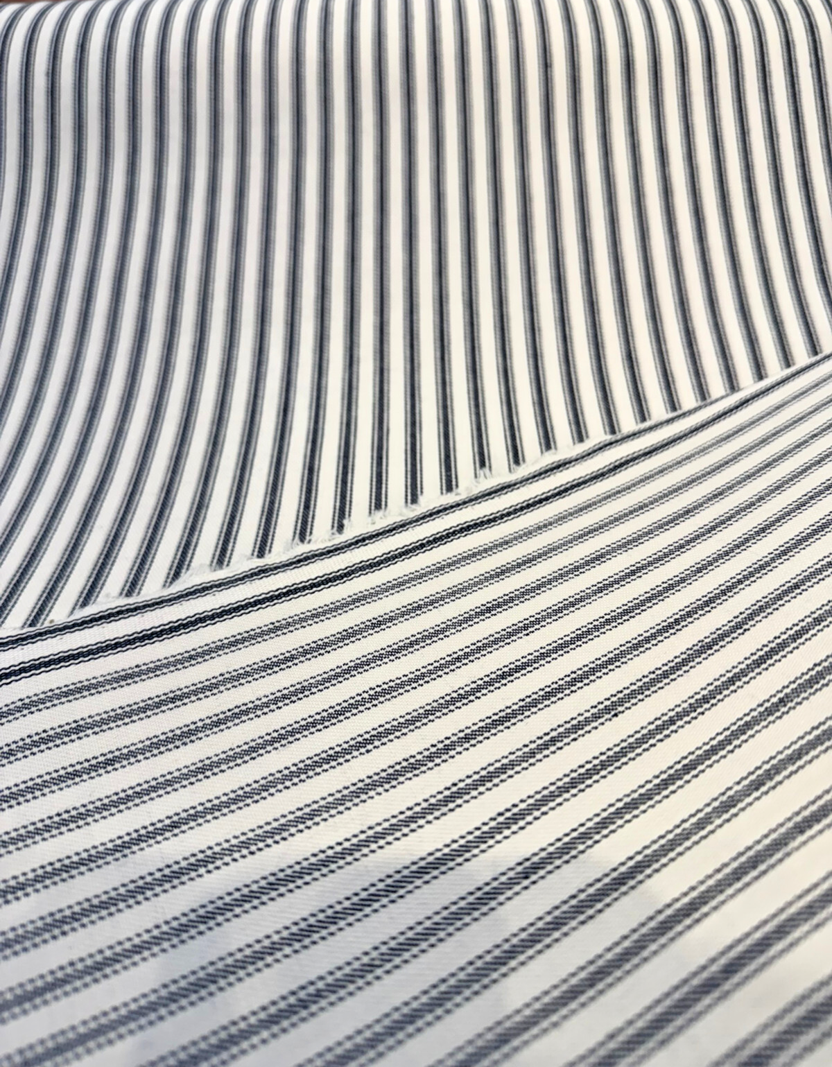 Classic Ticking Navy Blue 100 Percent Cotton Fabric - Navy Blue And White Horizontal Stripe, 54" Width (1 Yard)