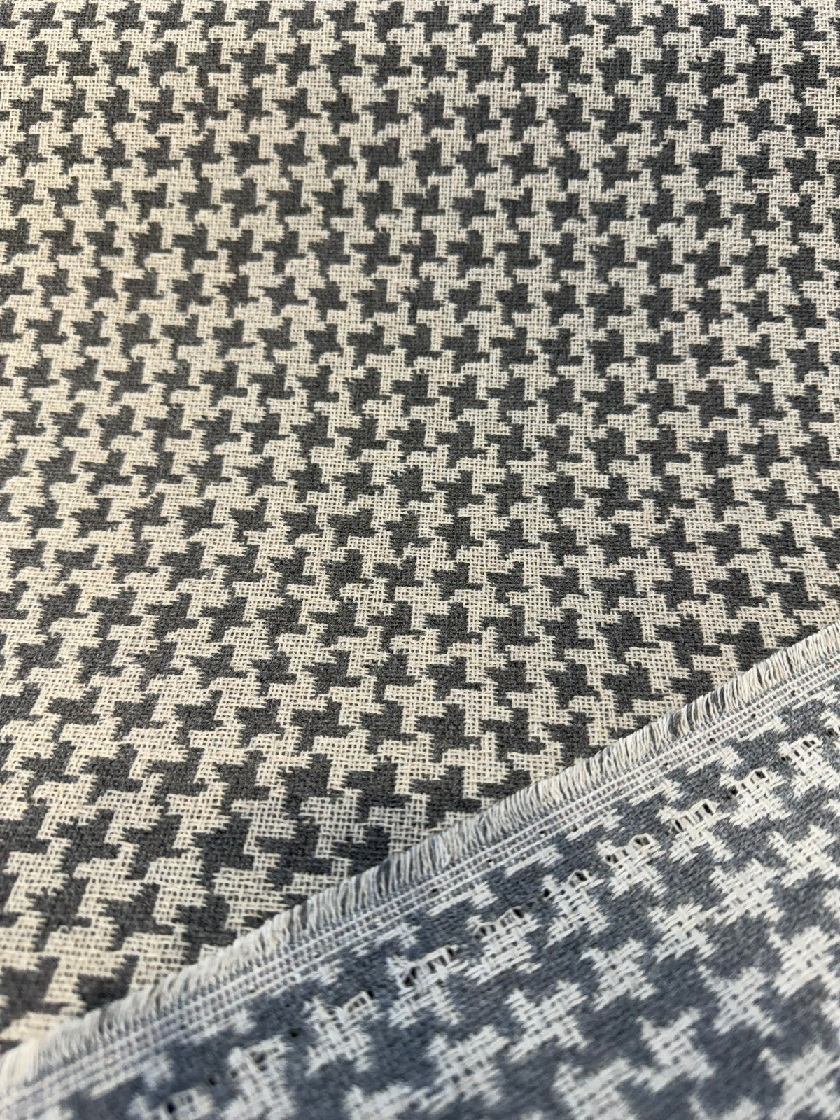 Sunbrella Hound Greystone Acrylic Fabric - Gray And Ivory Houndstooth, 54" Width (1 Yard)
