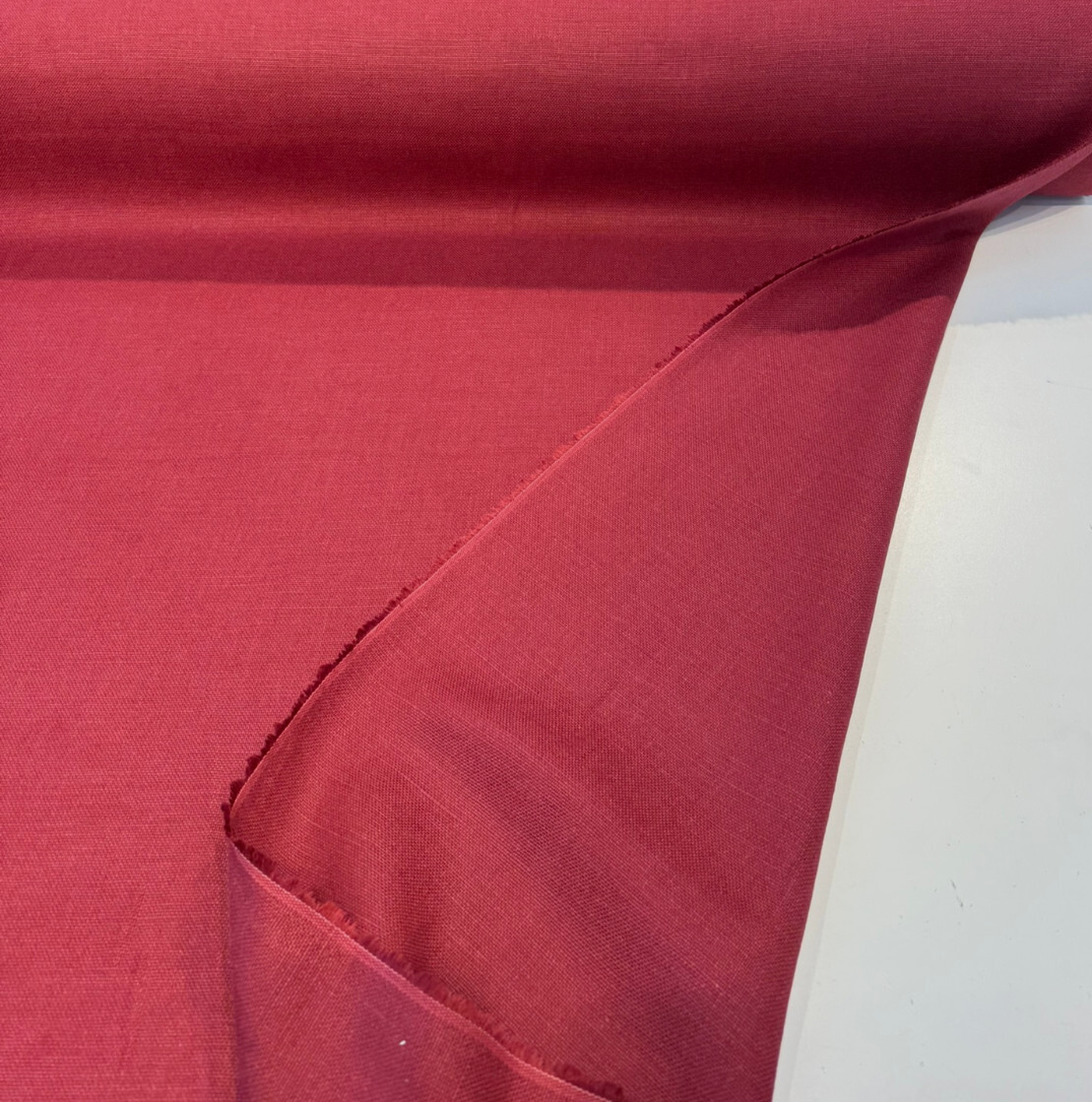 Libeco Belgian Tailored Linen Sanfor Airo Red Wine Fabric - Red Wine, 54-56" Width (1 Yard)