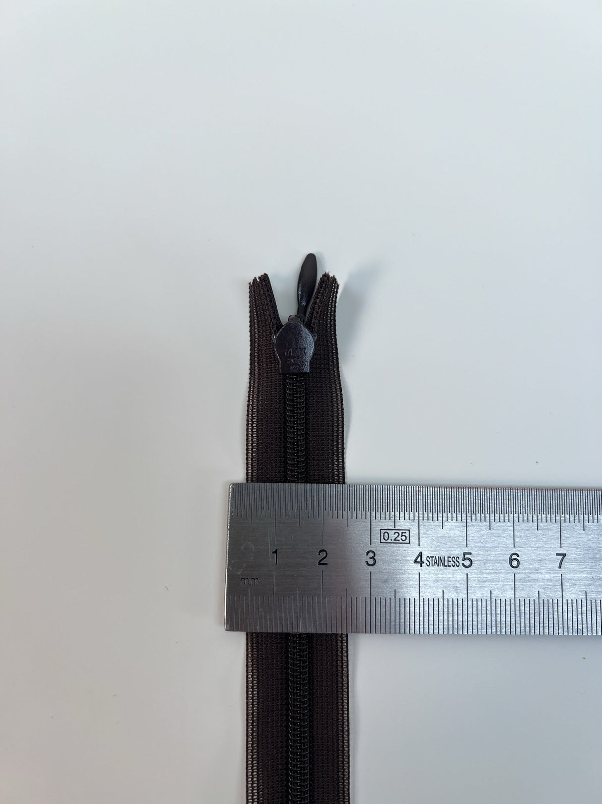 Polyamide Sewing Notions Brown Shade