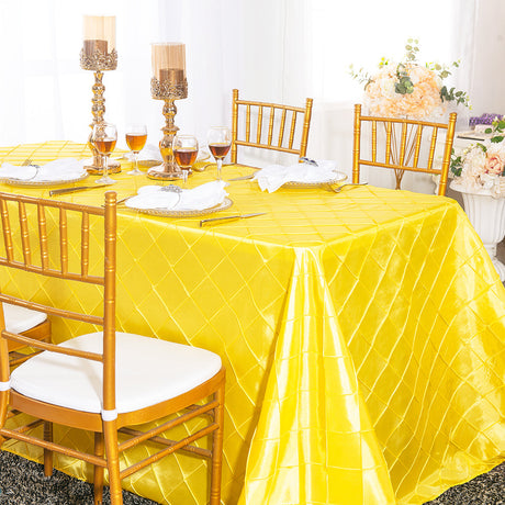 Pintuck Taffeta Rectangular Tablecloth Seamless