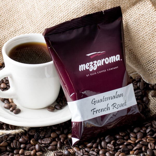 Ellis Mezzaroma 2.5 oz. Guatemalan French Roast Coffee Packet - 24/Case