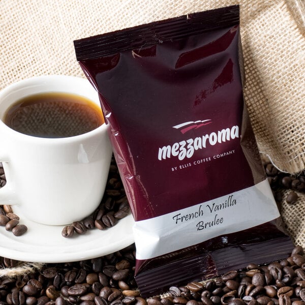 Ellis Mezzaroma 2.5 oz. French Vanilla Brulee Coffee Packet - 24/Case