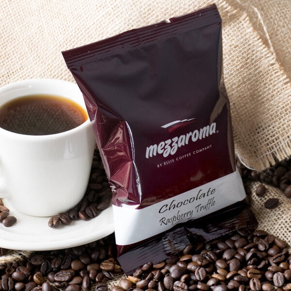 Ellis Mezzaroma 2.5 oz. Chocolate Raspberry Truffle Coffee Packet - 24/Case