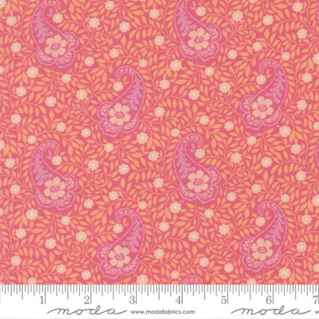 Cotton Print Fabric Cannon Beach Chrysanthemum Aberdeen Paisley 44/45"