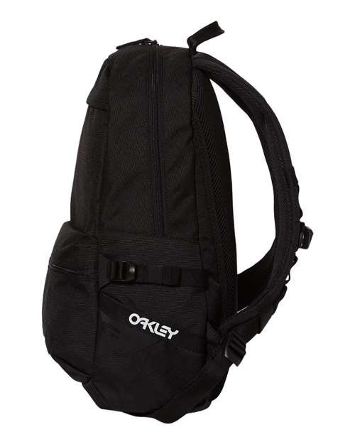 20L Street Backpack