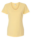 Camiseta de cuello en V teñida de prenda para mujer