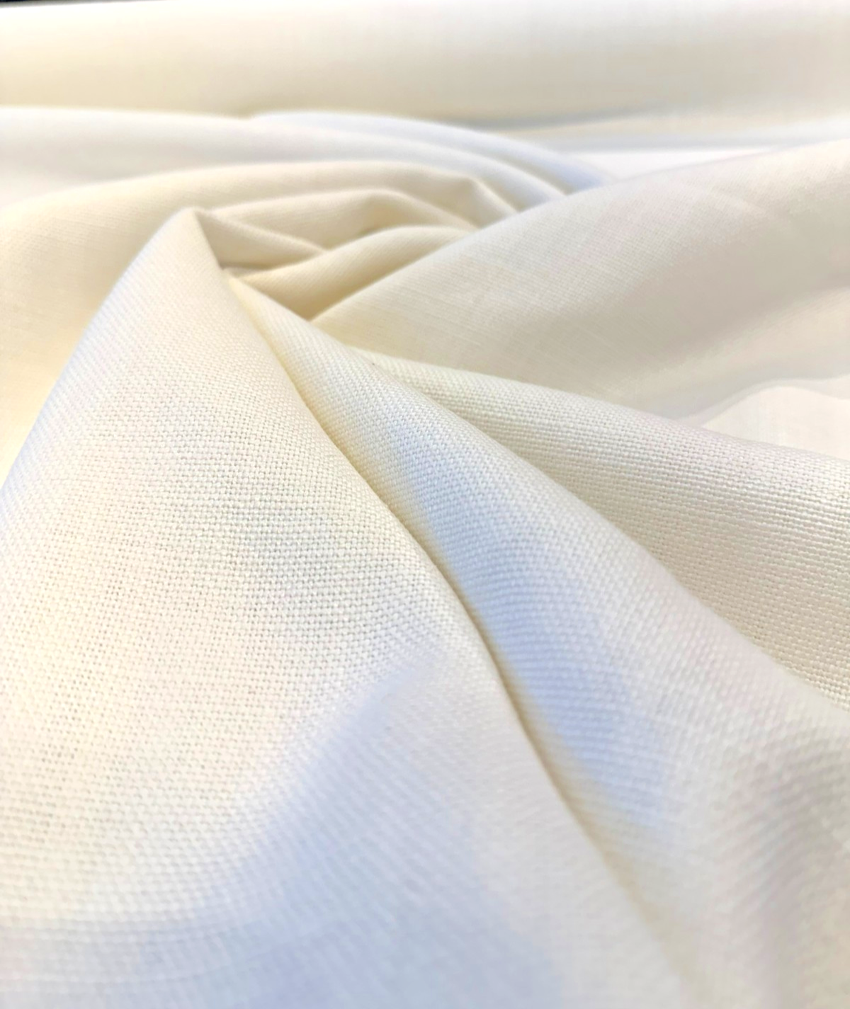 Libeco Belgian Tailored Linen Sanfor Airo Optic White Linen Fabric - Optic White, Sanforized, Airo Finish, 54" Width (1 Yard)