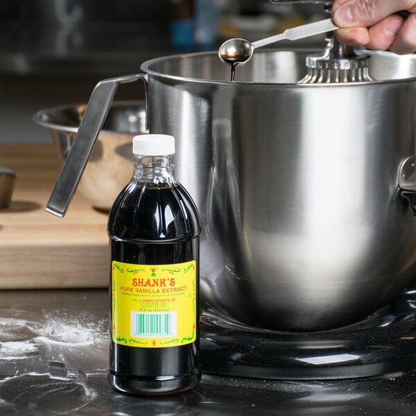 Shank's Premium 16 fl. oz. Pure Vanilla Extract