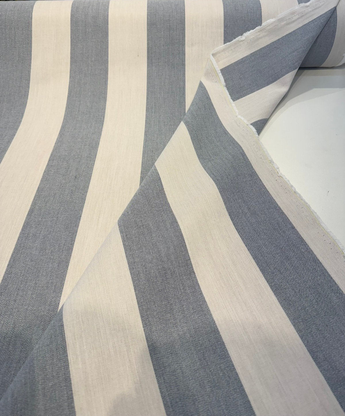 Sunbrella Stripe Leisure Denim Blue Outdoor 40625-0001 Acrylic Fabric - Denim Blue And Ivory Wide Stripe, 54" Width (1 Yard)