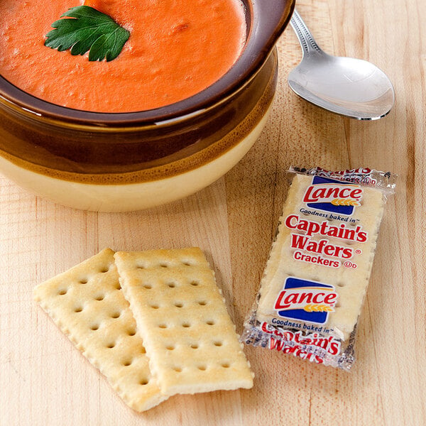 Lance Captain's Wafer Crackers - 500/Case