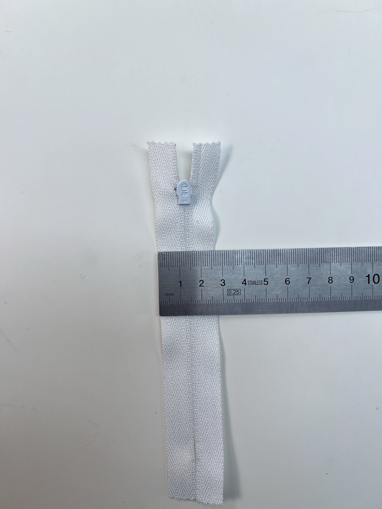 Polyamide Sewing Notions White Shade