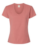 Camiseta de cuello en V teñida de prenda para mujer