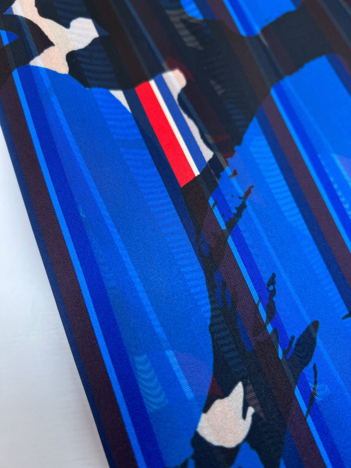 Polyamide Polyester Satin Twill Lining Fabric, Multicolour Abstract