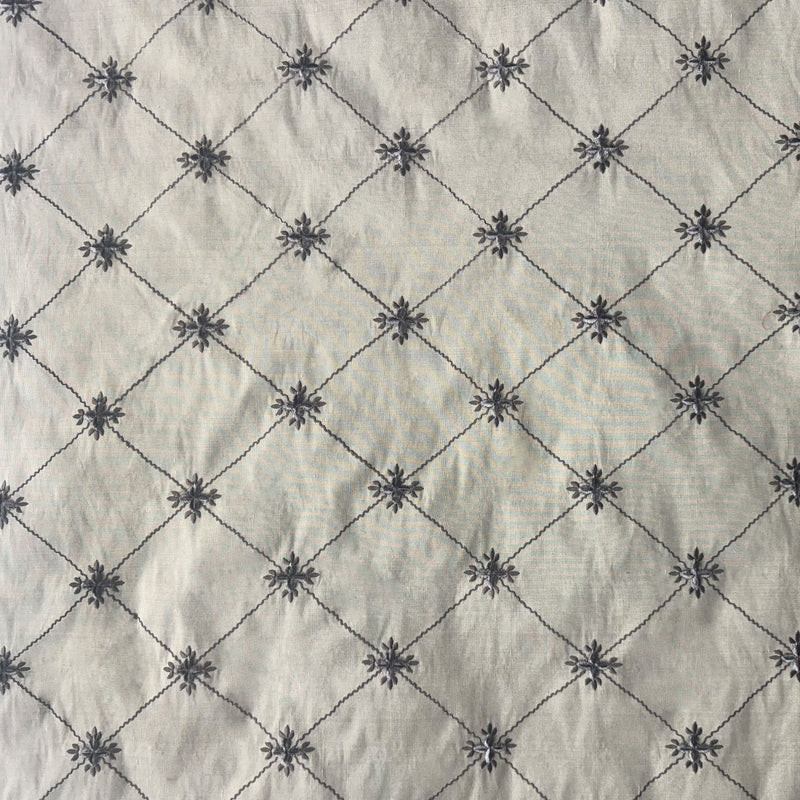 Alicia Silk Fabric - Diamond Floral Velvet, 54" Width (1 Yard)
