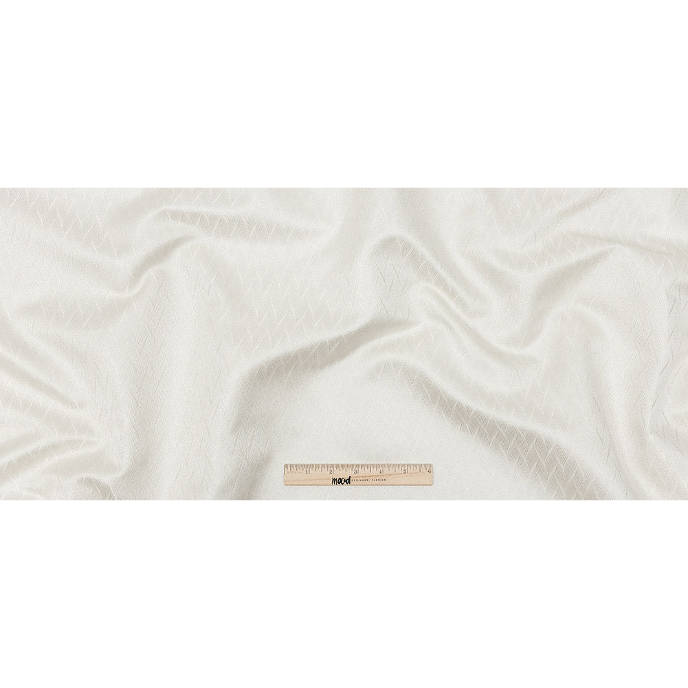 Drapery Jacquard - Ivory Flowing Leaves - British Imported