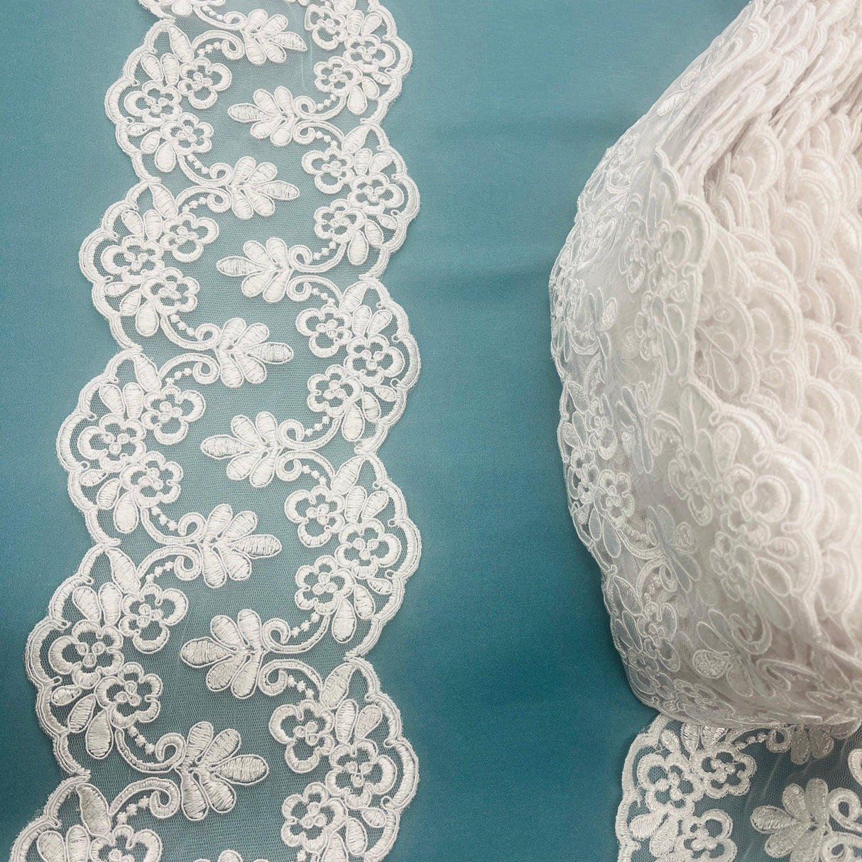 Corded Floral Lace Trim Ivory 6 Inch