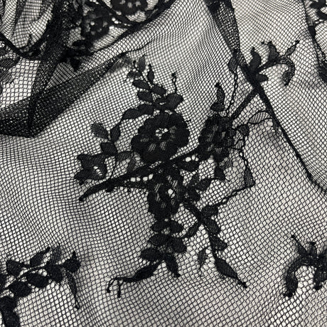 Embroidered Lace Fabric with Eyelash Scallop