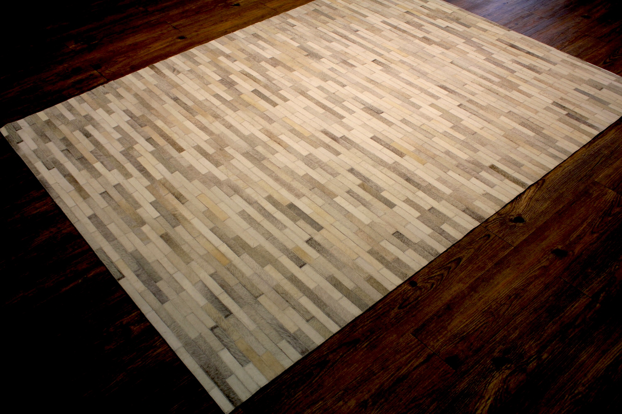 Natural Leather Patchwork Modern Brick Cowhide Area Rug/ Carpet - 100% Real Cowhide Fabric, Brick Patchwork, Beige, Gray, White, 5' X 7', 8' X 10' (1 Rug)