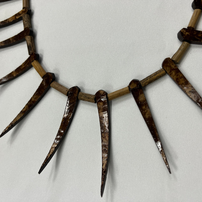 Brown Ula Nifo Necklace - Brown, Upwards Spikes, 1.5 LB (1 Piece)