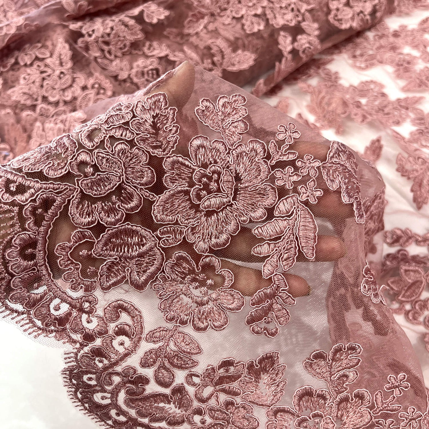 Corded Bridal Lace Fabric on Polyester Net Mesh