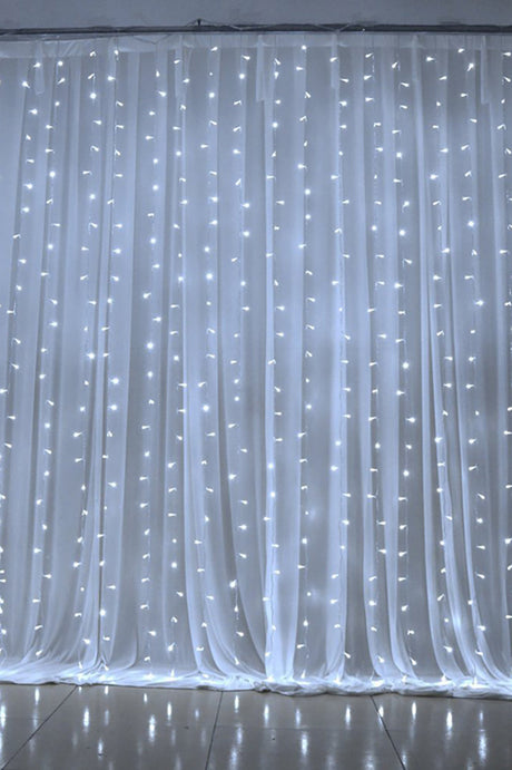 300 LED 12 Strand Twinkling Curtain Light Plug in
