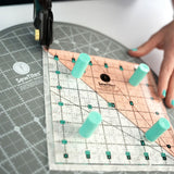 Sew Magnetic Acrylic Fabric - Turquoise And Black, 6.5" X 6.5" Ruler (1 Piece)