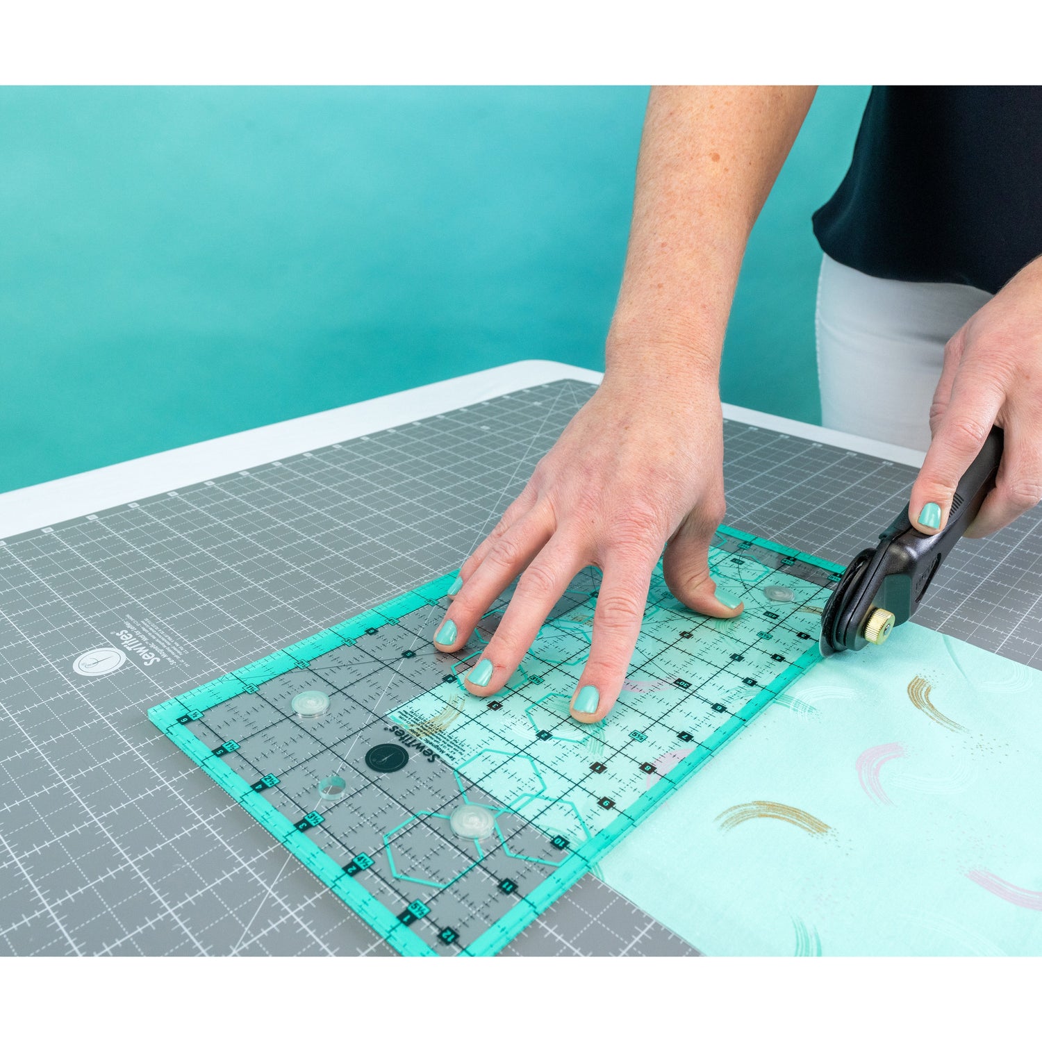 Sew Magnetic Acrylic Fabric - Turquoise And Black Imprint, 6.5" X 12.5" (1 Unit)