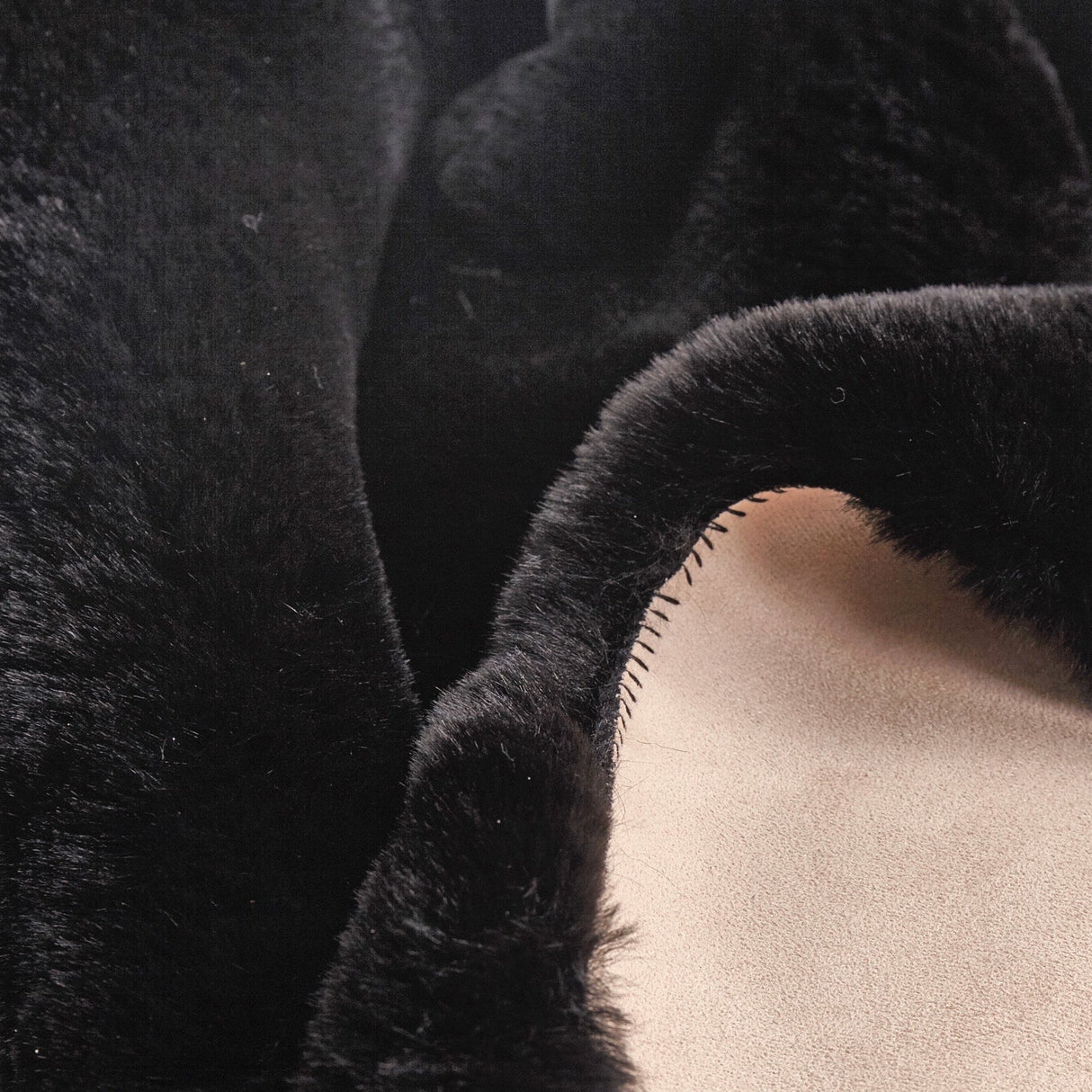 Soft Touch Faux Rabbit Chinchilla Feel Polyester Fabric - Solid Colors, 1" Pile Height (1 Rug)
