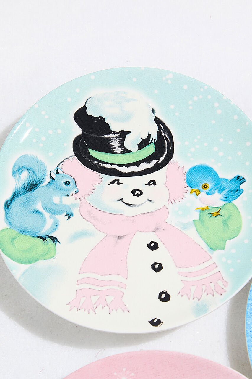 8" Vintage Round Christmas Plates - Set of 4